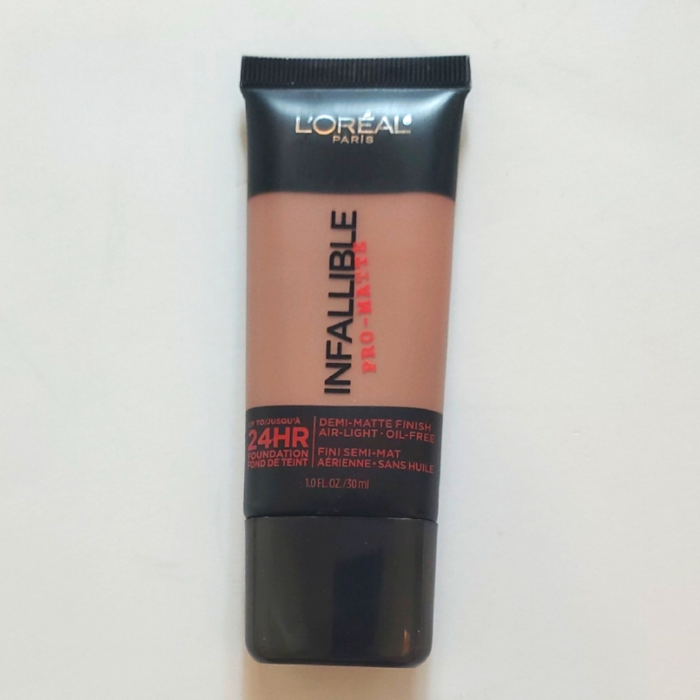 L'Oreal Cream Foundation Makeup
